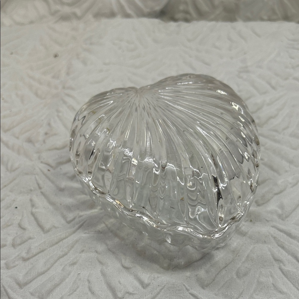 Vintage Clear Glass Shell Trinket Dish Vanity Decor